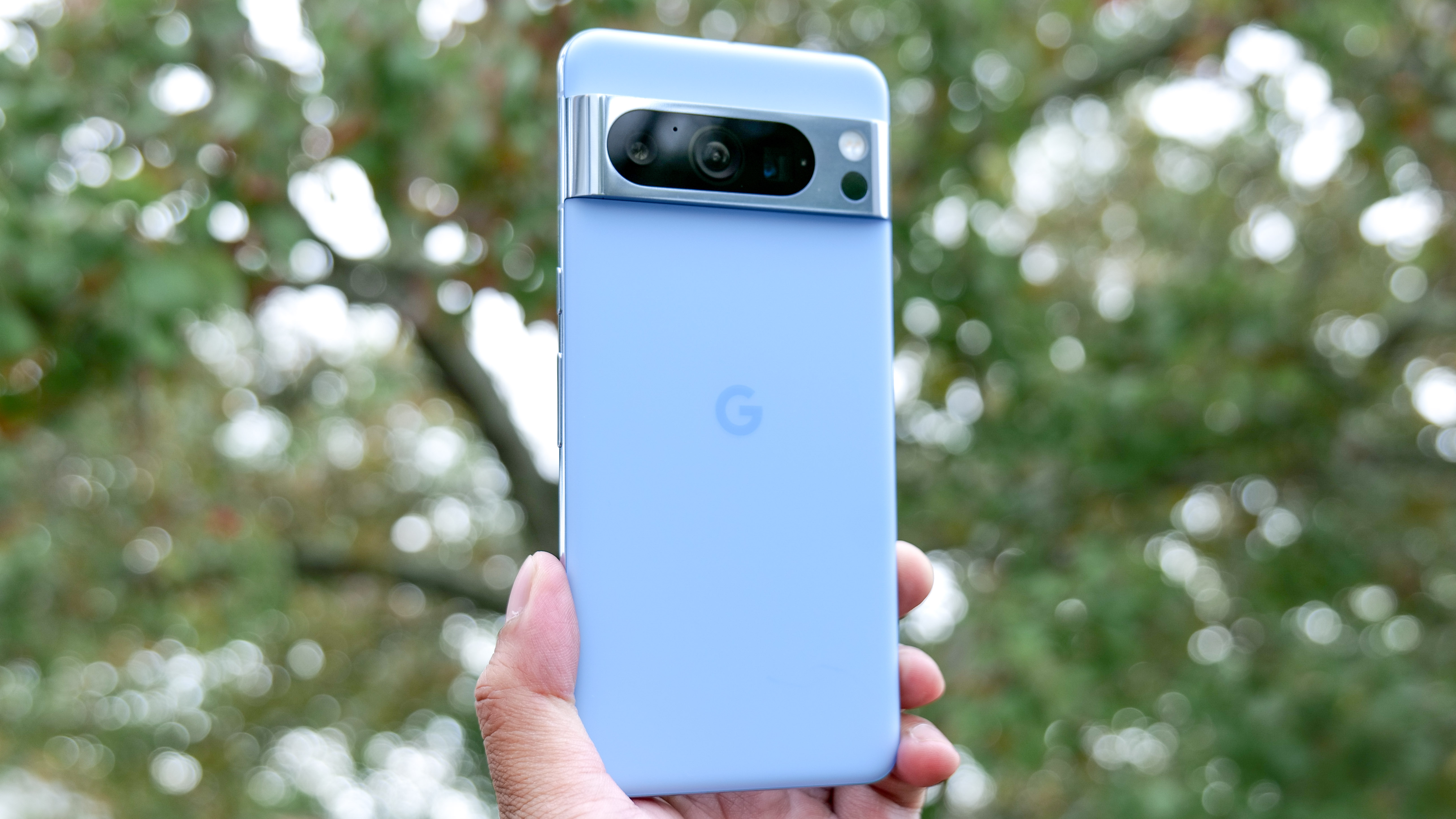 ￥60,000 引き！買う価値のあるスマホ Google Pixel 8 Pro！ logo