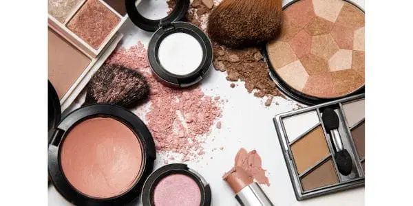 Free No7 Beauty & Skincare Products logo